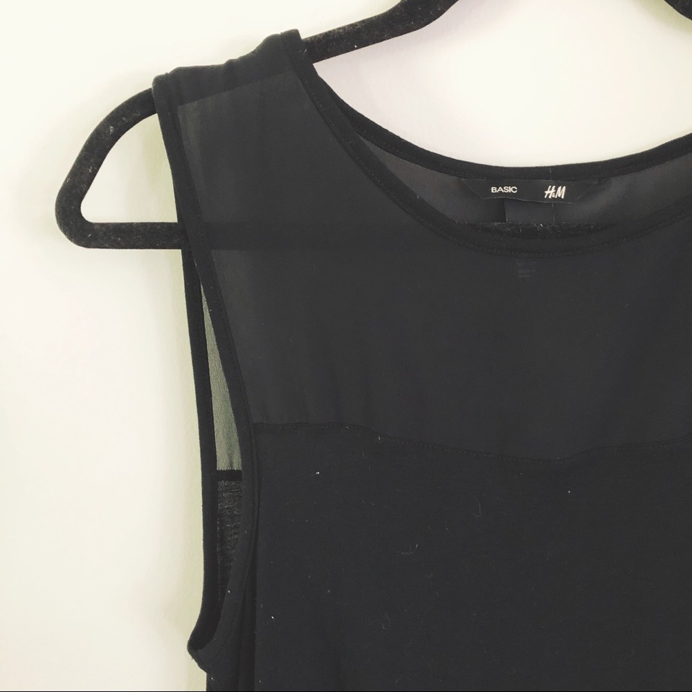 Black Knee-length Dress